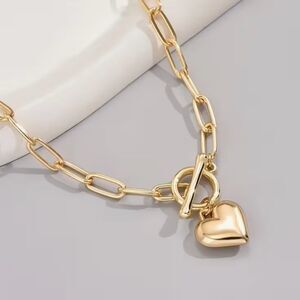 💛 NEW Gold Heart Pendant With Paper Clip Necklace 💛